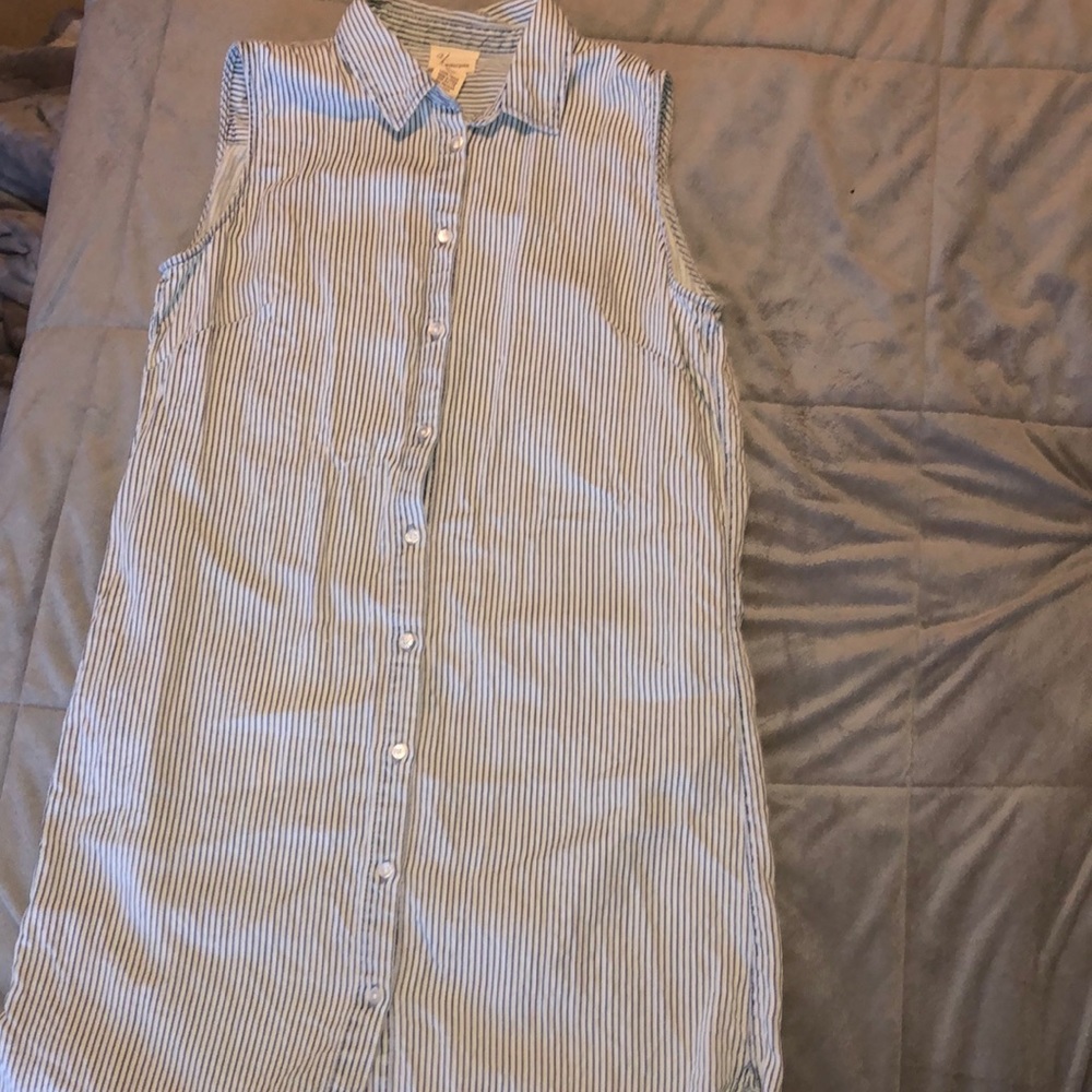 Casual Buttoned Pin-striped dress